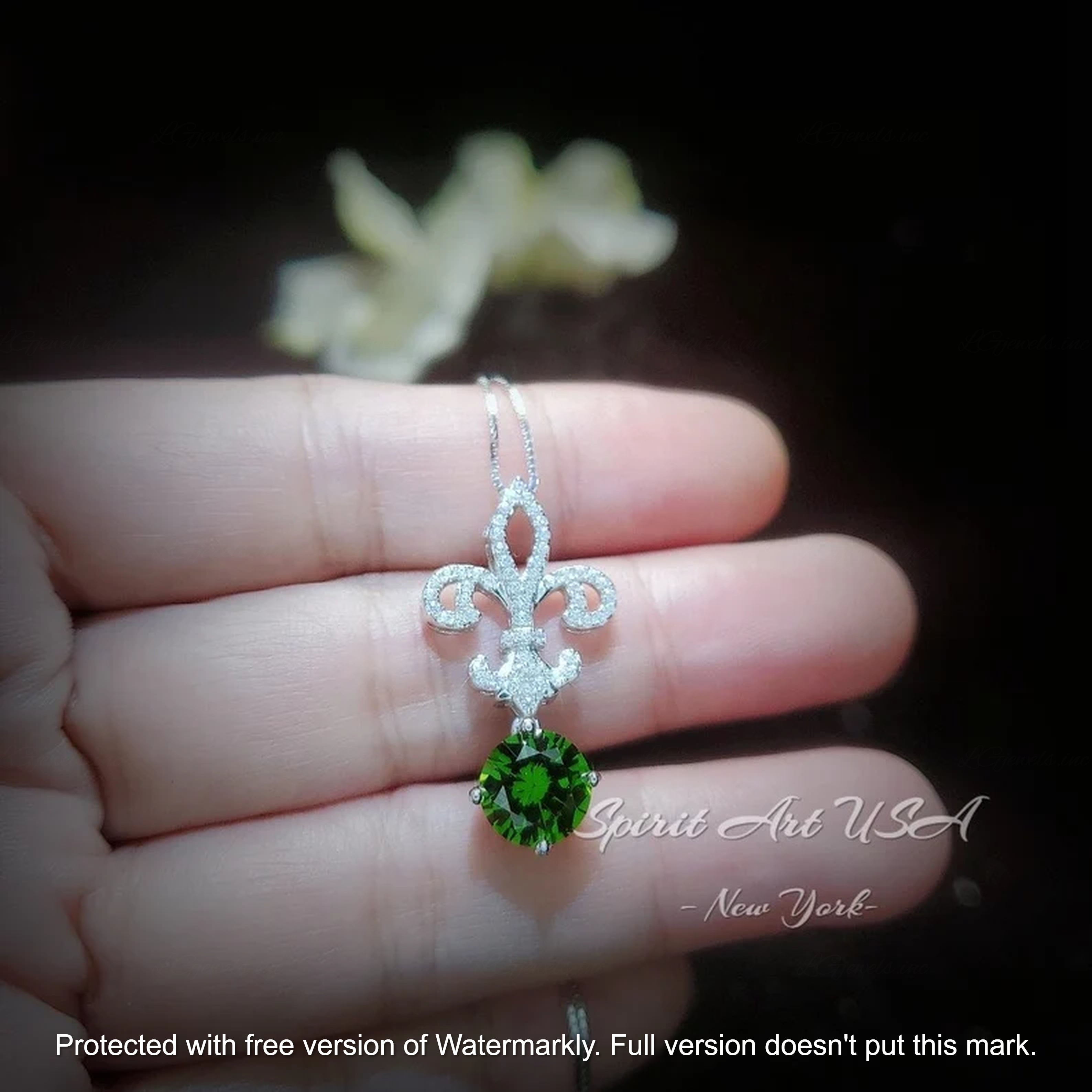 3Ct Round Cut Green Emerald & Diamond Teardrop Pendant For Her