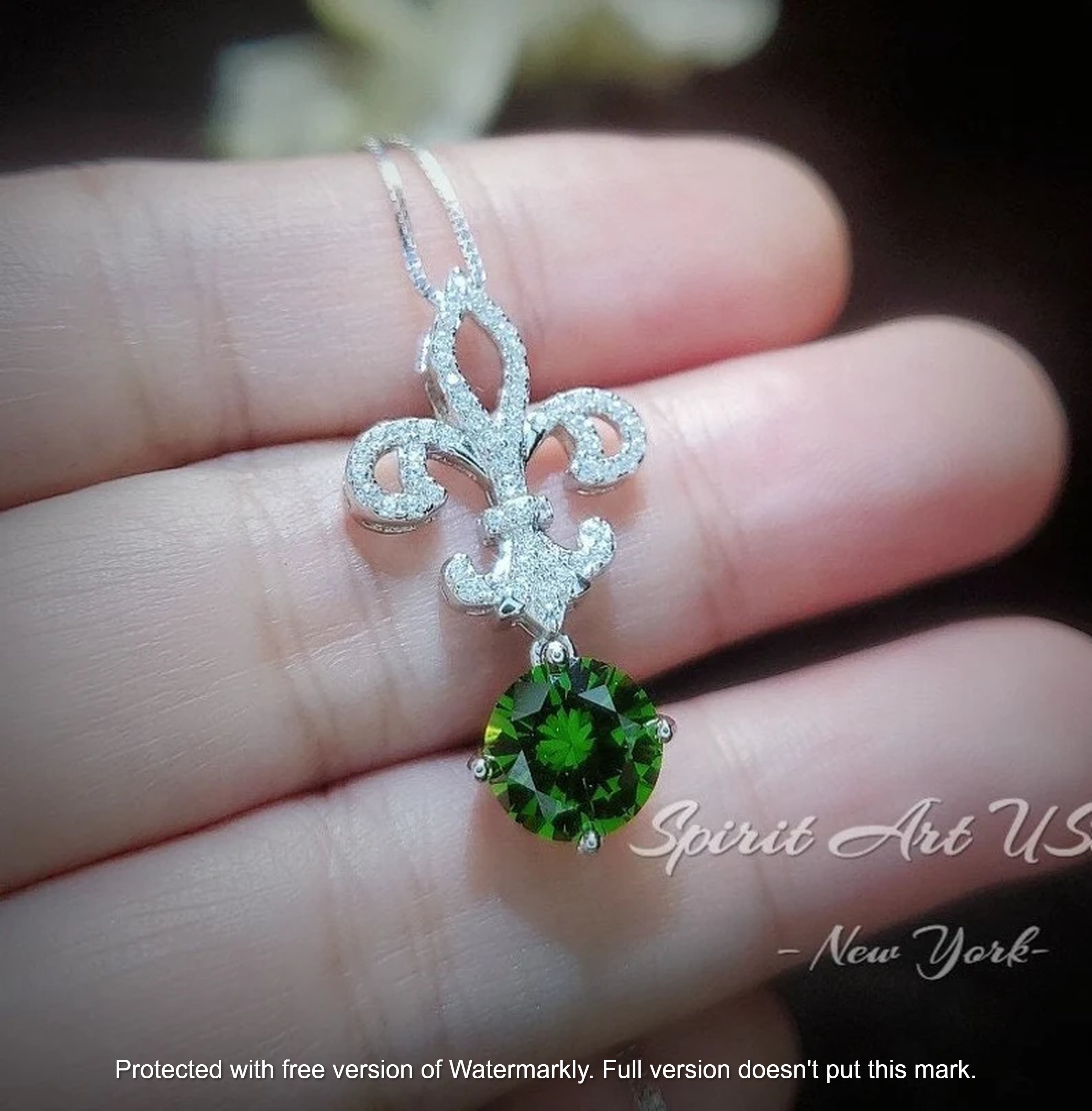 3Ct Round Cut Green Emerald & Diamond Teardrop Pendant For Her