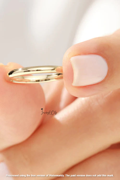 2.0MM Classic Dome Wedding Band For Women's