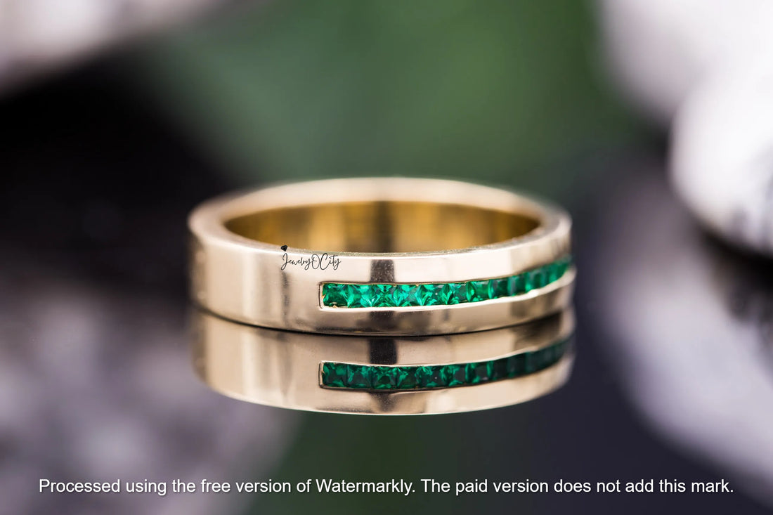 3.20Ct Half Eternity Green Emerald Engagement Band For Her