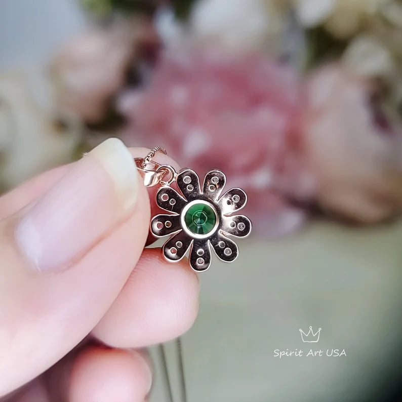 3Ct Round Cut Green Emerald & Diamond Flower Pendant For Her