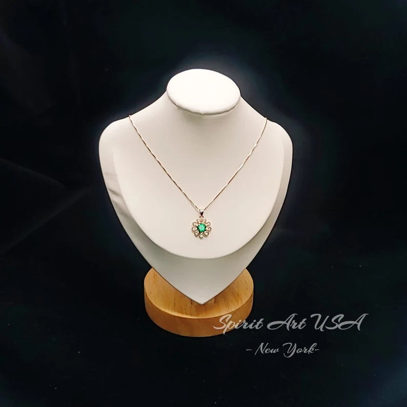 3Ct Round Cut Green Emerald & Diamond Flower Pendant For Her