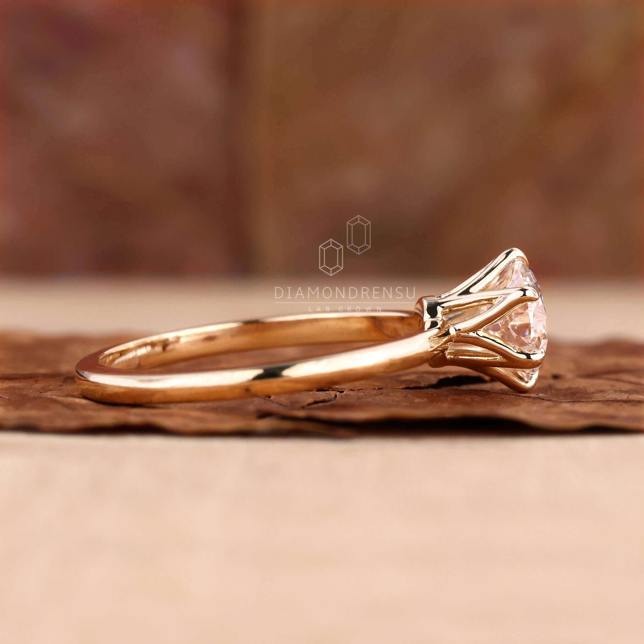 Natural 1.90Ct Round Cut Diamond Solitaire Engagement Ring 14K GOLD