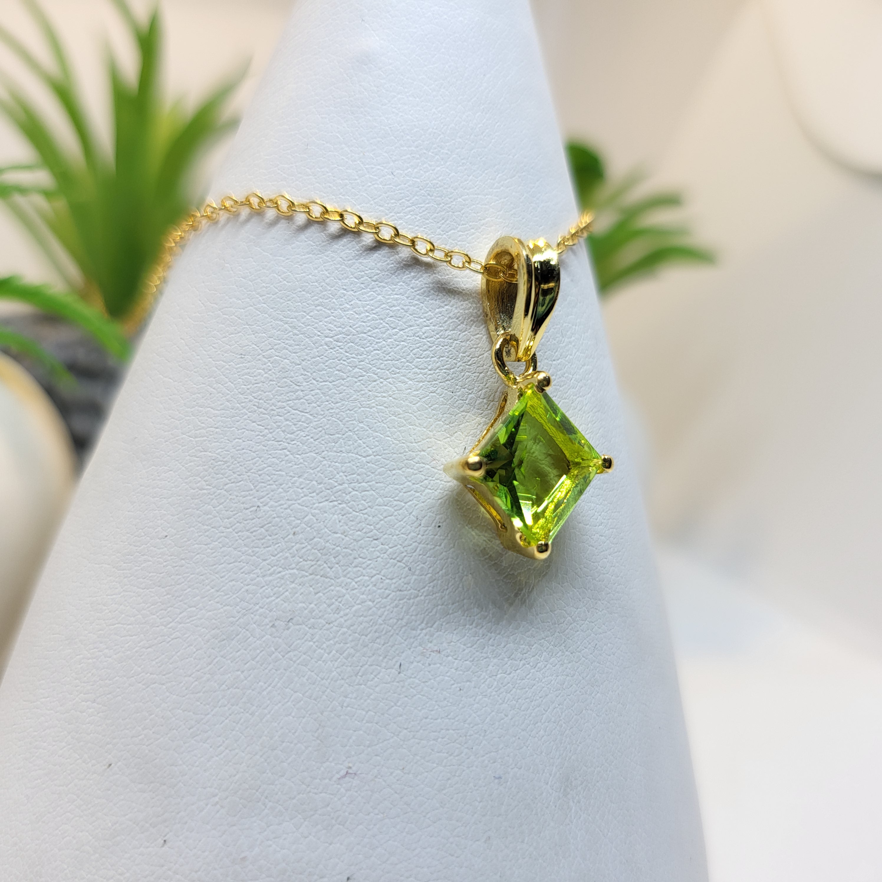 3Ct Princess Cut Green Peridot Solitaire Drop Pendant