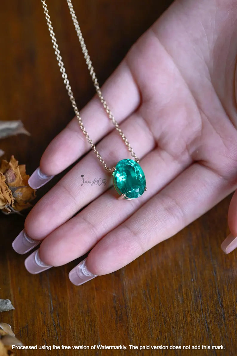 1Ct Oval Cut Green Emerald Solitaire Pendant For Her
