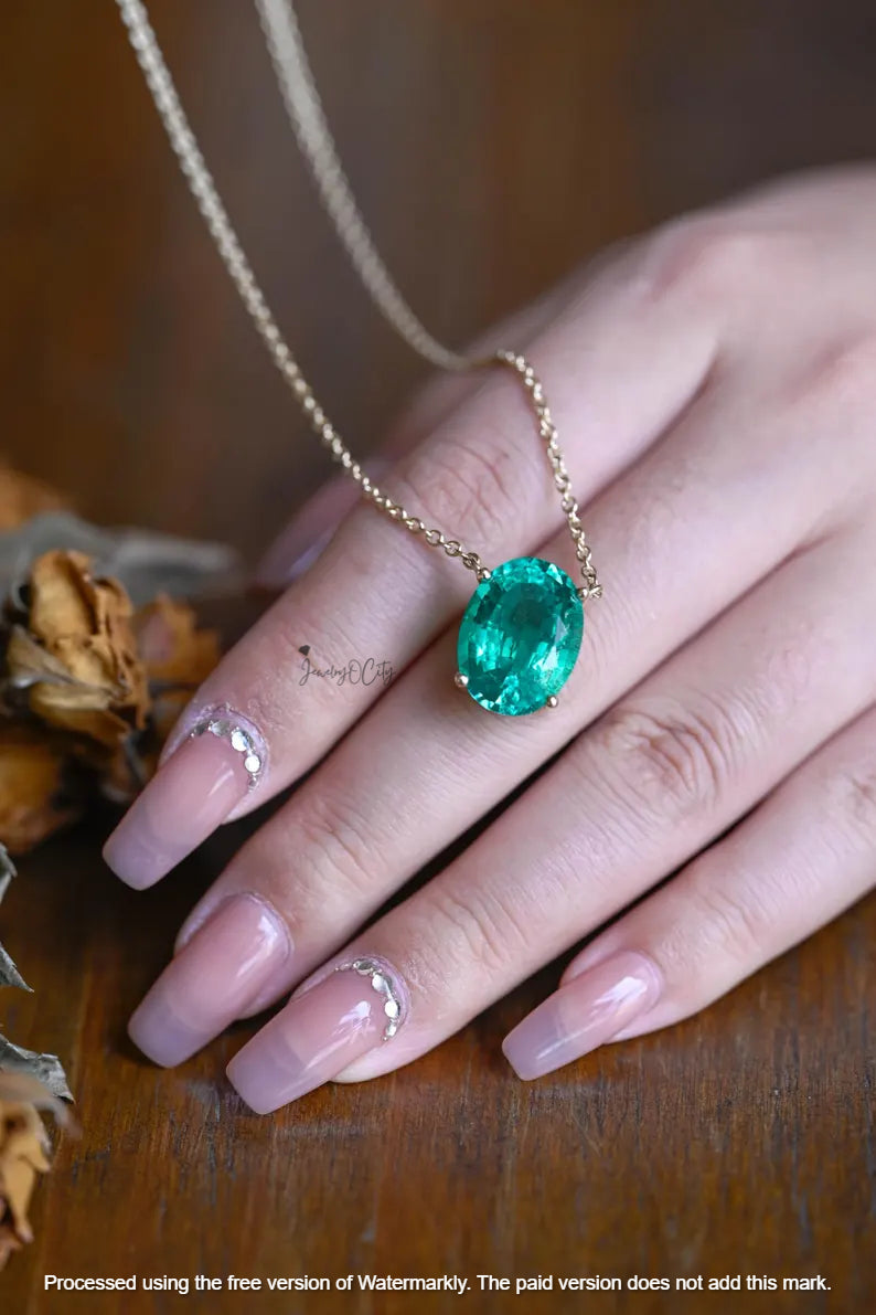 1Ct Oval Cut Green Emerald Solitaire Pendant For Her