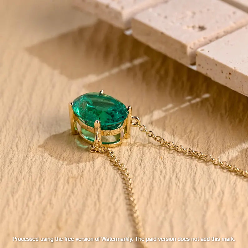 1Ct Oval Cut Green Emerald Solitaire Pendant For Her