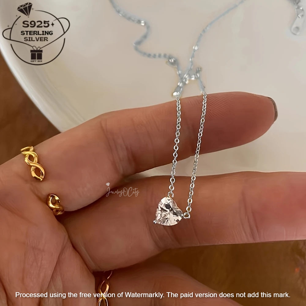 0.60Ct Heart Cut SI Diamond Pendant For Her