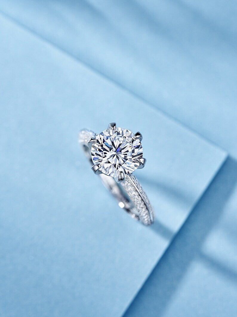 3Ct Round Cut Diamond Solitaire With Accent Engagement Ring