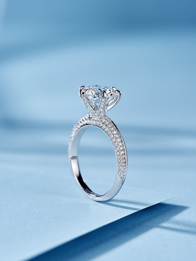 3Ct Round Cut Diamond Solitaire With Accent Engagement Ring