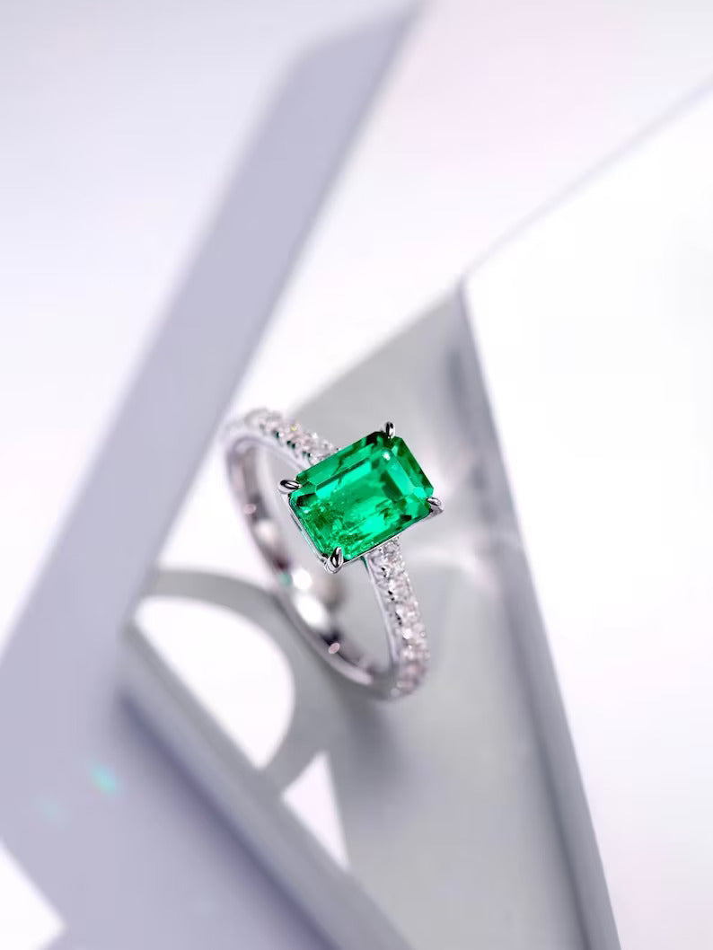 3.50Ct Emerald Cut Green Emerald Diamond Engagement Ring