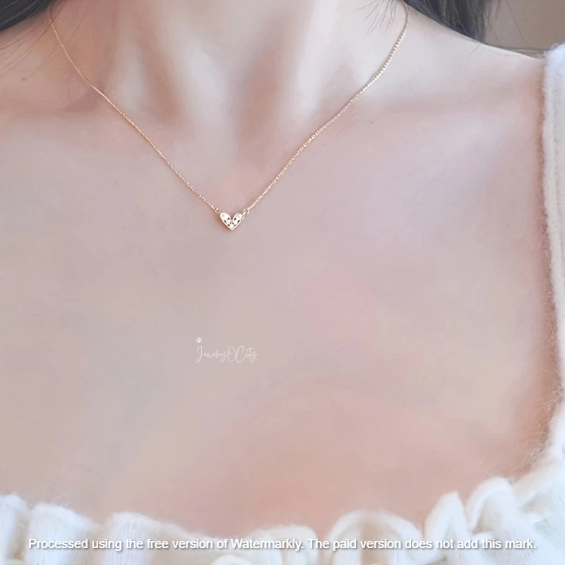 Natural 1.20Ct Round Cut Heart Shape Moissanite Pendant For Her