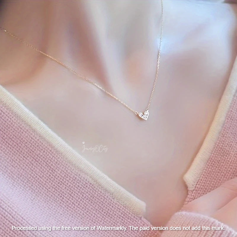 Natural 1.20Ct Round Cut Heart Shape Moissanite Pendant For Her