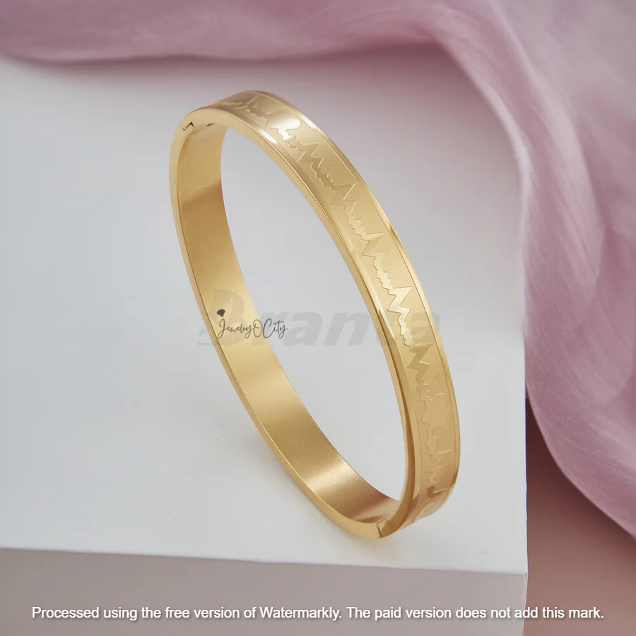 Heartbeat Lifeline Solid Gold Men's Bracelet Bangle