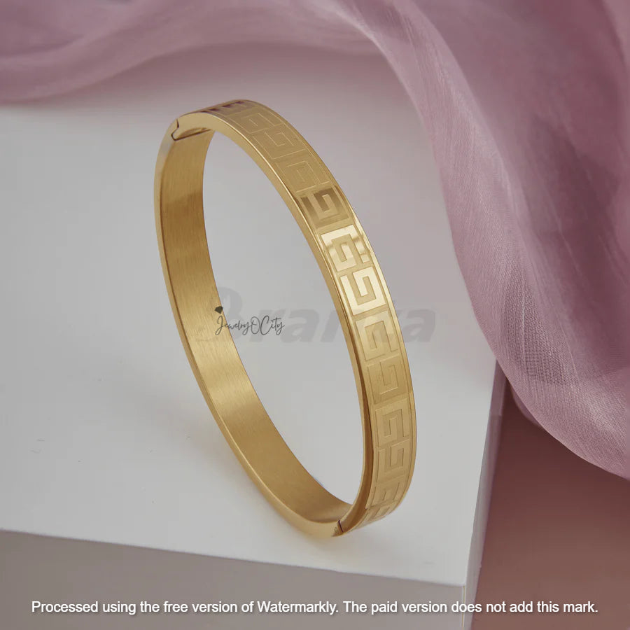 Greek Pattern Solid Gold Men's Bracelet Bangle