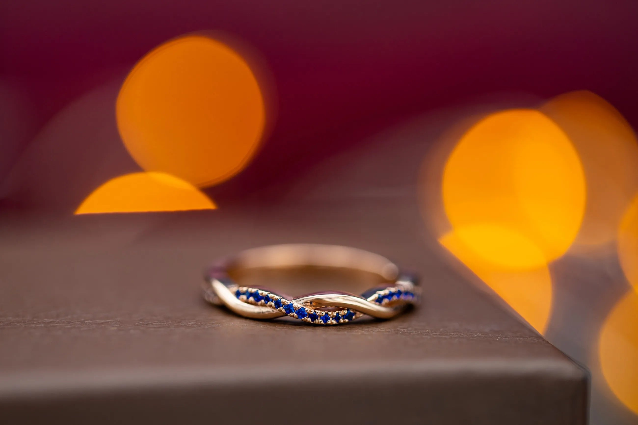 Azure Twist Sapphire & Diamond Wedding Band