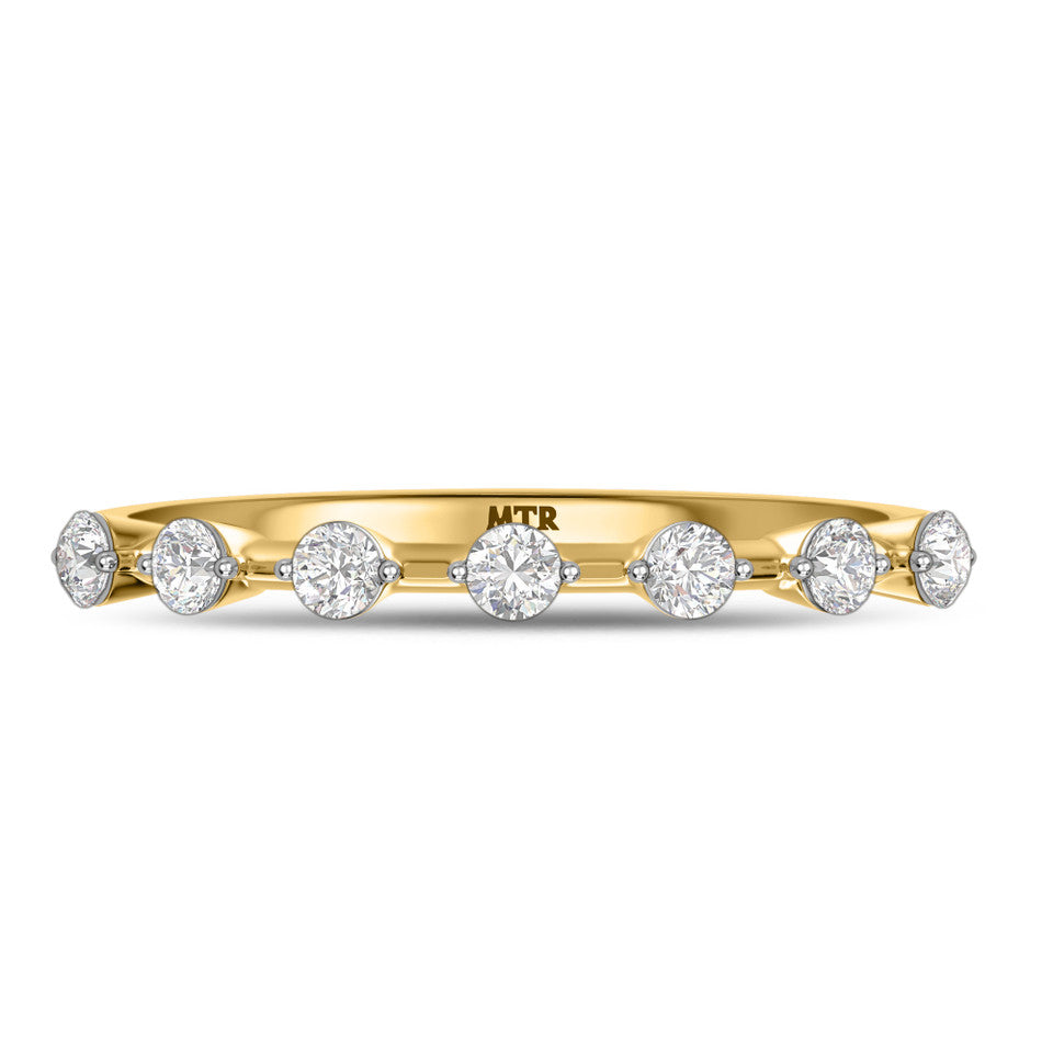 Cushion Cut Diamond Engagement Ring