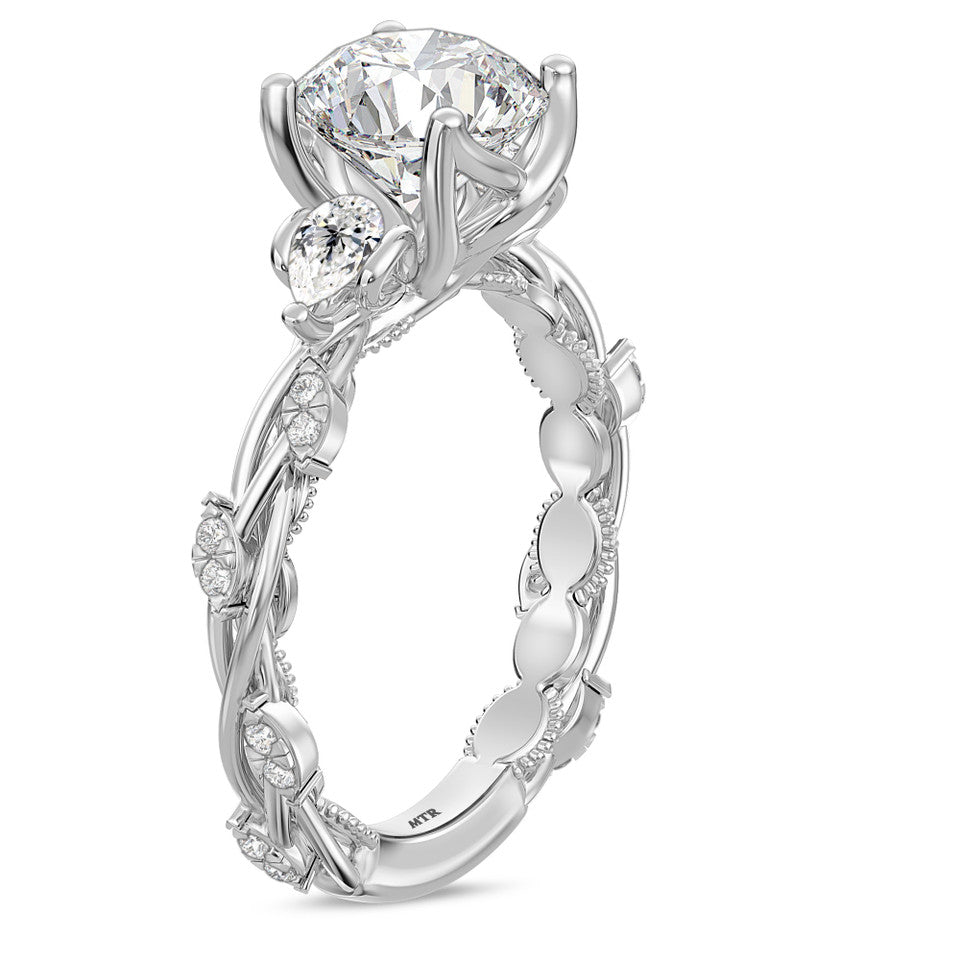 Elegant diamond engagement ring set