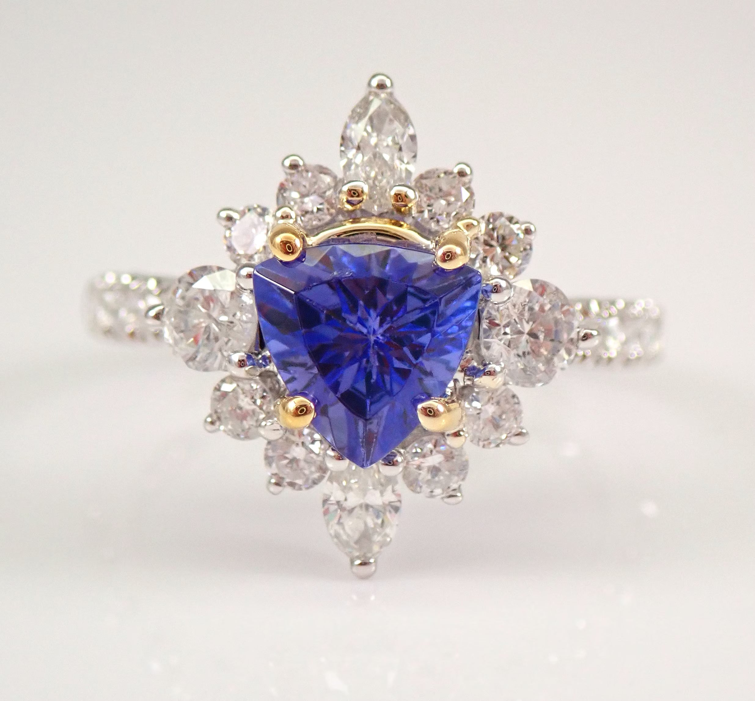 Tanzanite Heart Bloom Gemstone Ring