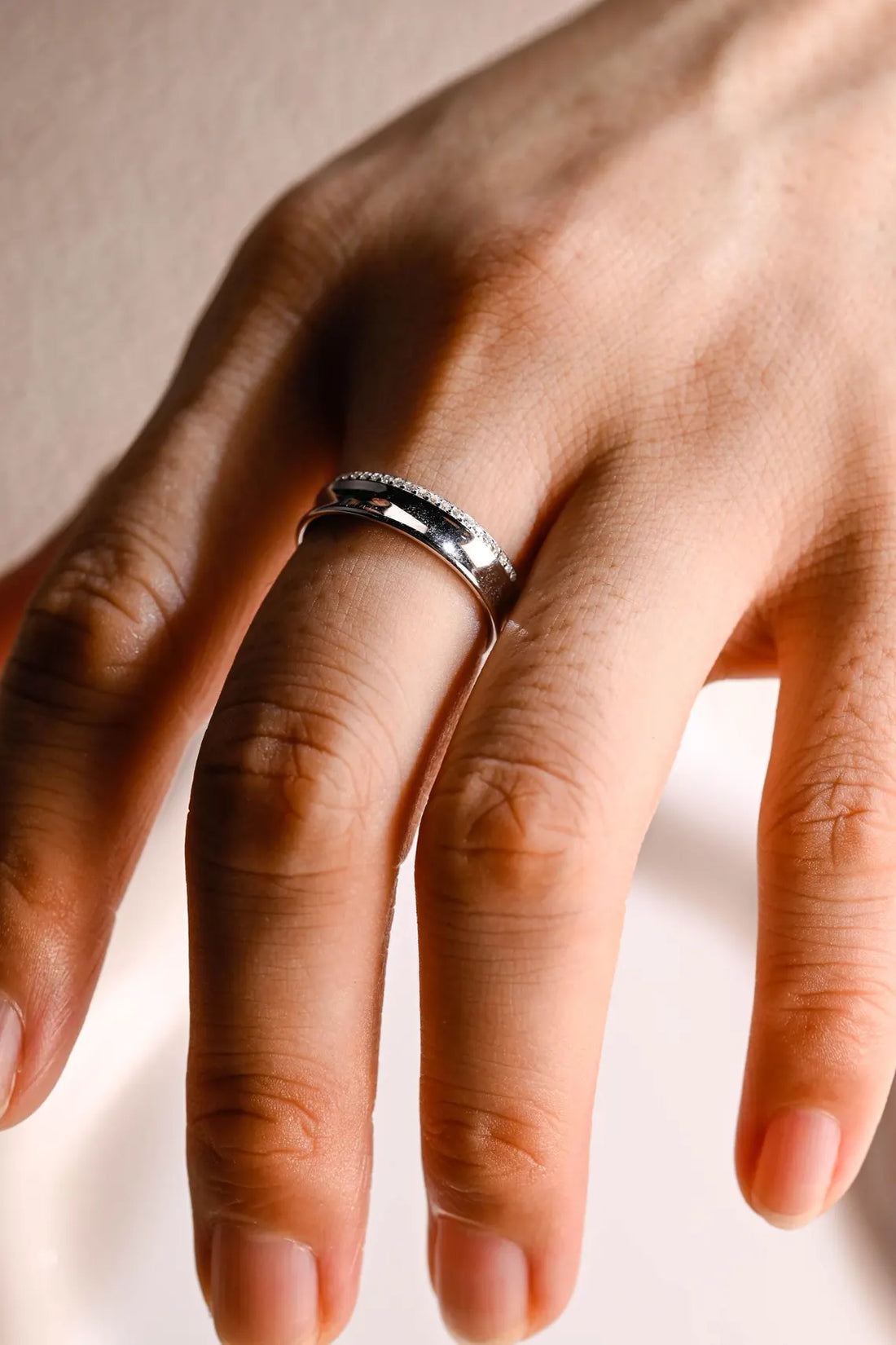 classic polished wedding ring