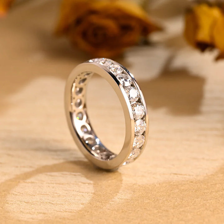 elegant wedding band